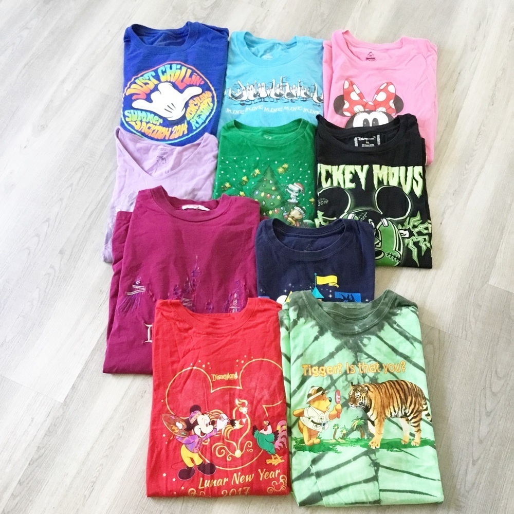 Vintage Disney 2XL Lot Of Womens Tee Shirts Lot Of 10 Mickey Pooh Halloween